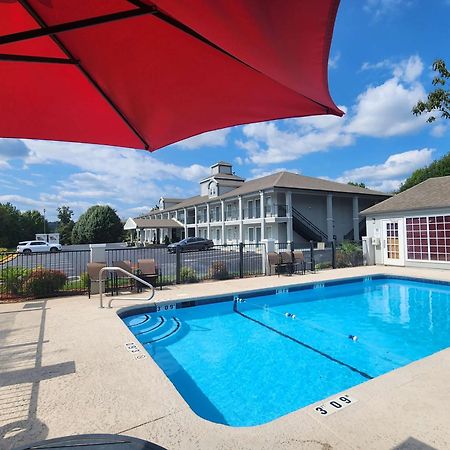 Surestay Plus Hotel By Best Western Asheboro Exterior foto